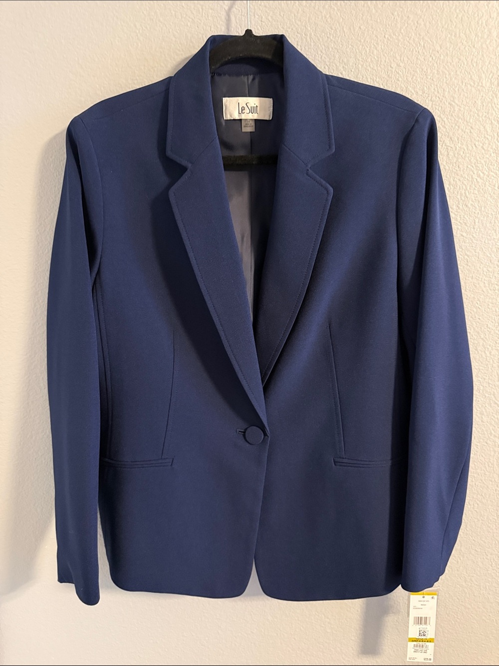 NWT Le Suit Navy Single-Button Tailored Blazer